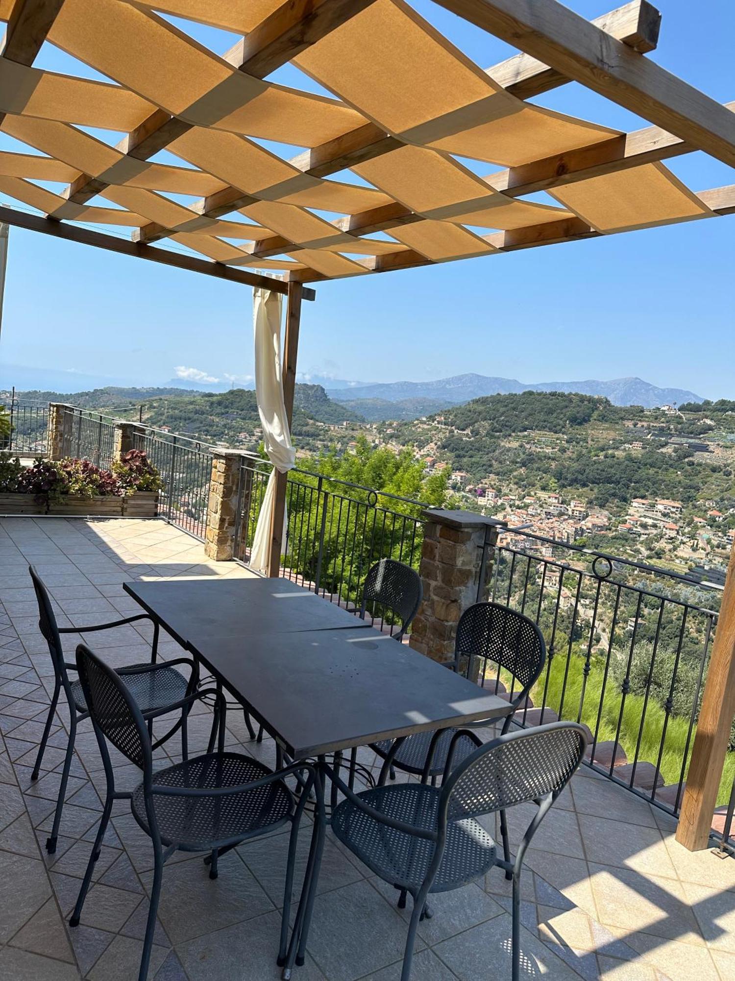 Agriturismo Ca Due Nonu Vallebona Ngoại thất bức ảnh