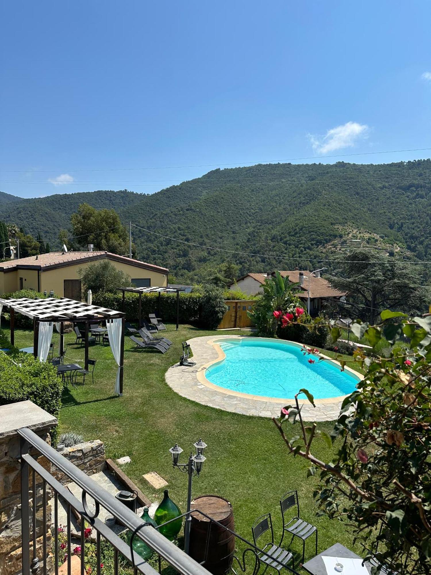Agriturismo Ca Due Nonu Vallebona Ngoại thất bức ảnh